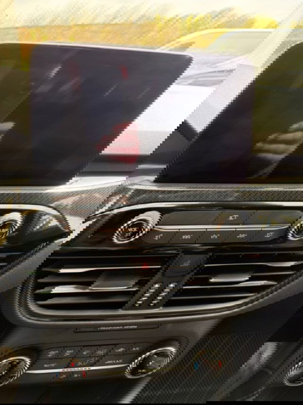 Ford Kuga usata a Lodi (9)