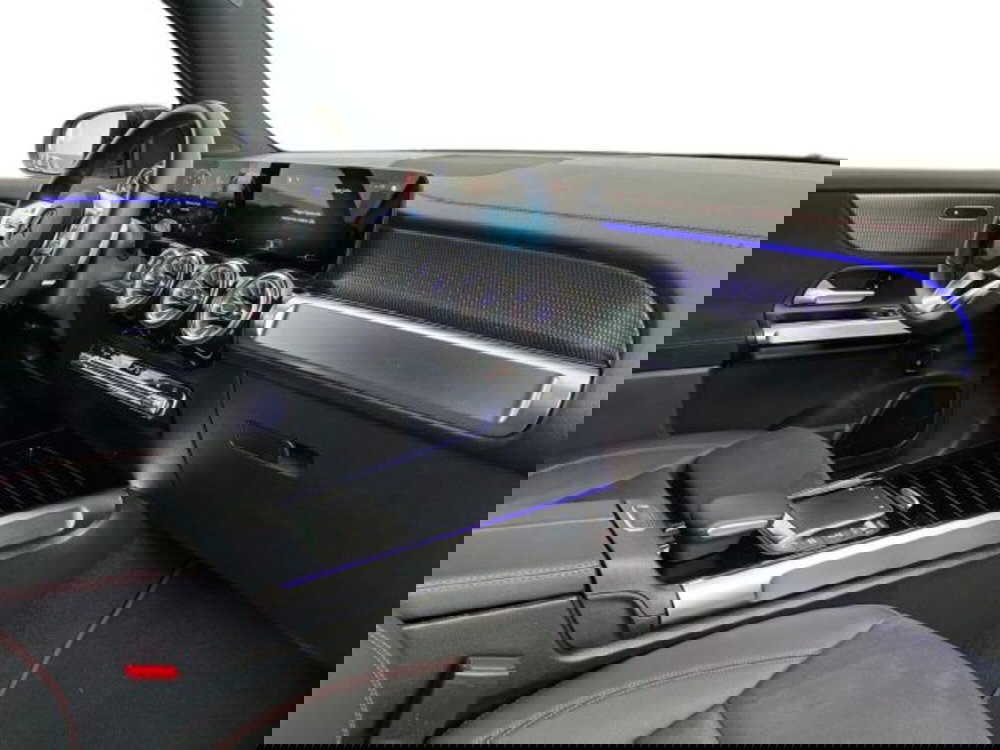 Mercedes-Benz EQB usata a Verona (16)