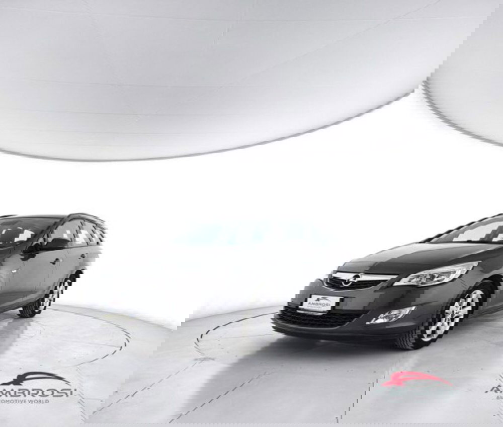 Opel Astra Station Wagon usata a Perugia