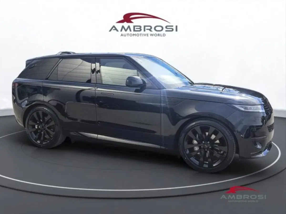 Land Rover Range Rover Sport nuova a Perugia (2)