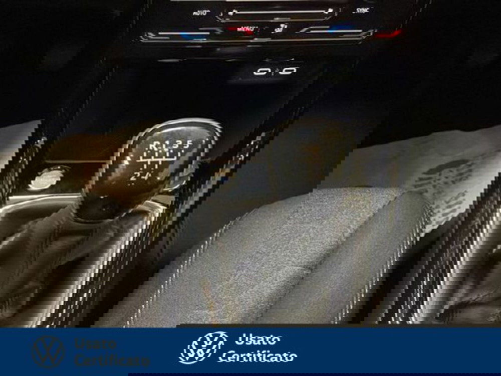 Volkswagen T-Cross nuova a Vicenza (11)