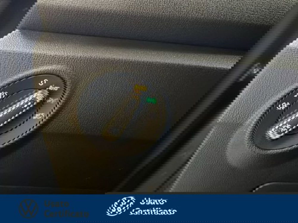 Volkswagen T-Roc usata a Vicenza (11)