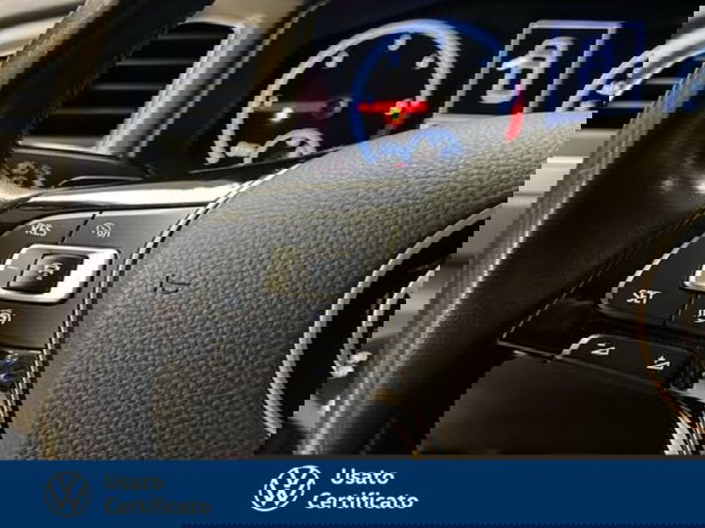 Volkswagen T-Roc usata a Vicenza (12)