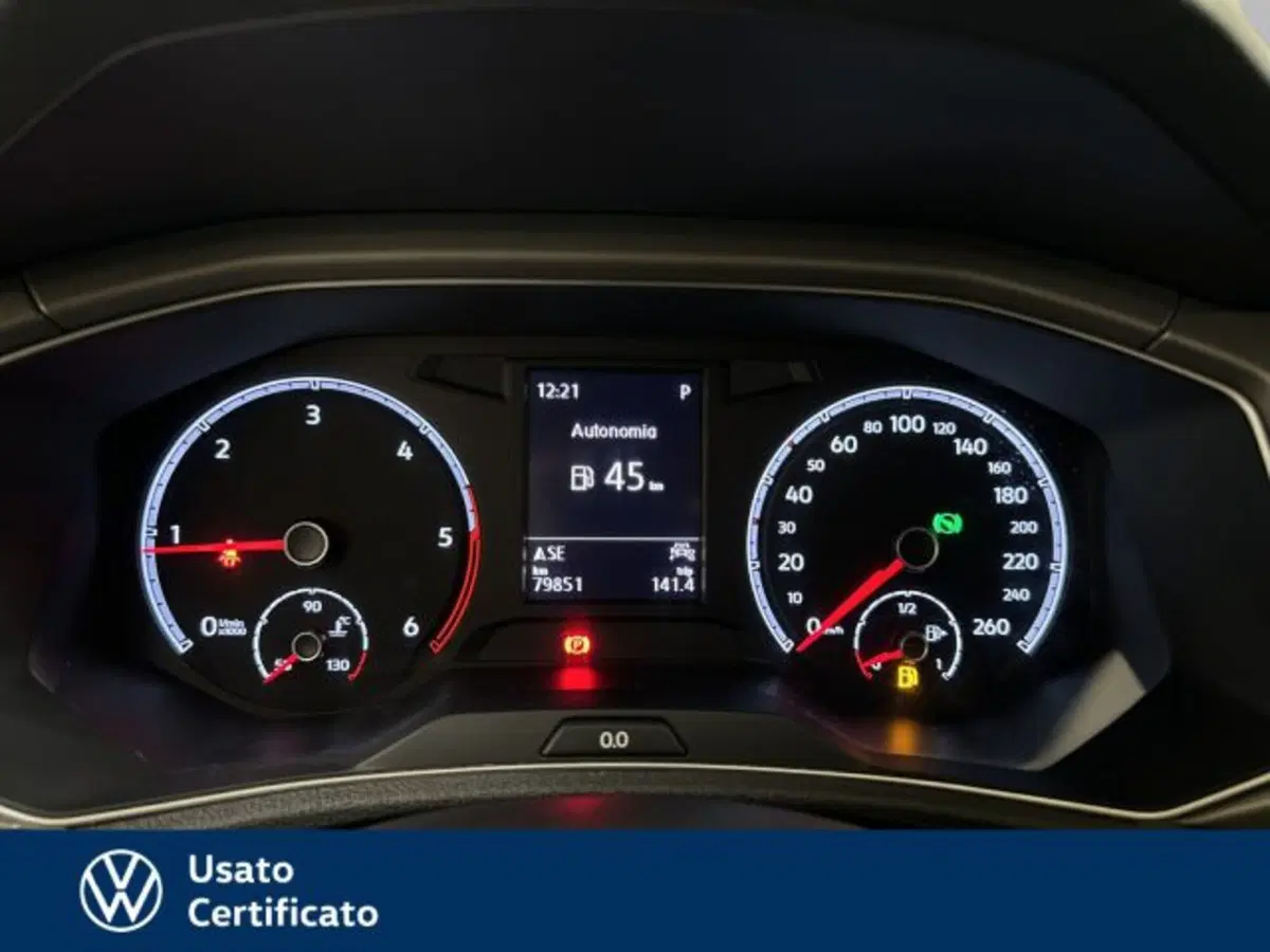 Volkswagen T-Roc usata a Vicenza (14)
