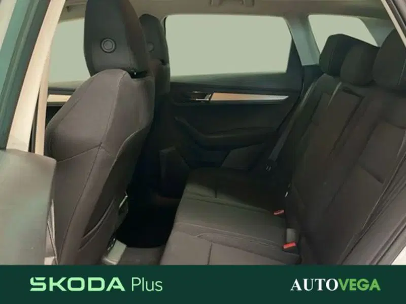 Skoda Karoq usata a Vicenza (12)
