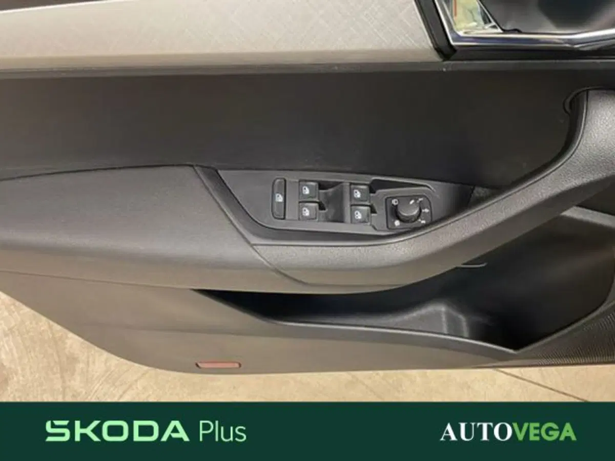 Skoda Karoq usata a Vicenza (18)