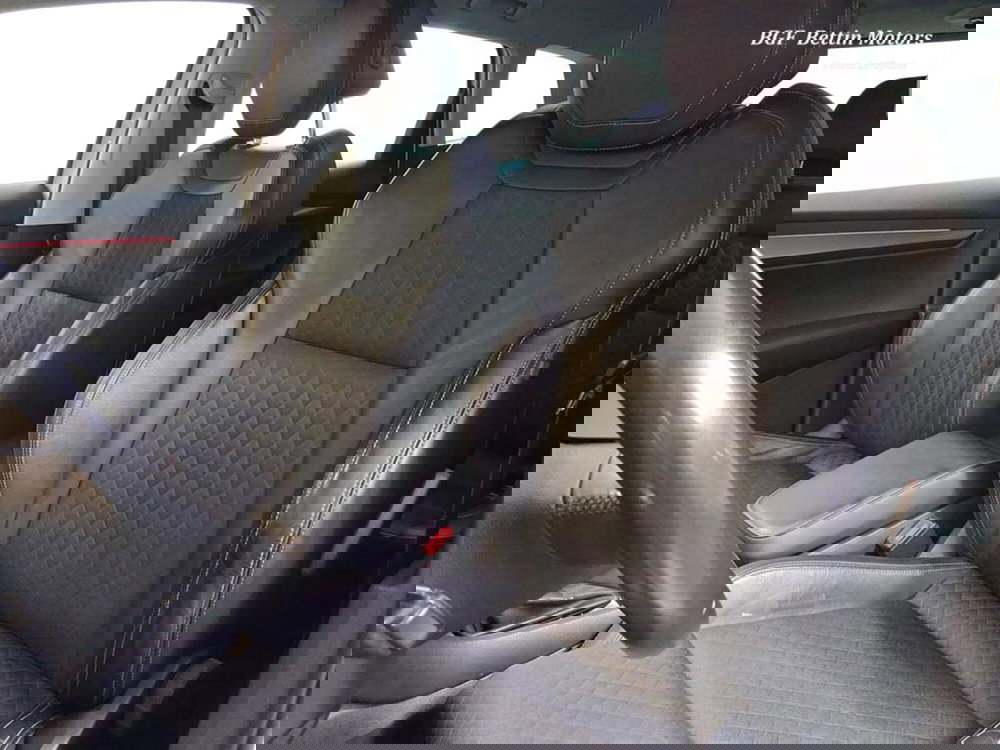 Skoda Karoq usata a Padova (13)