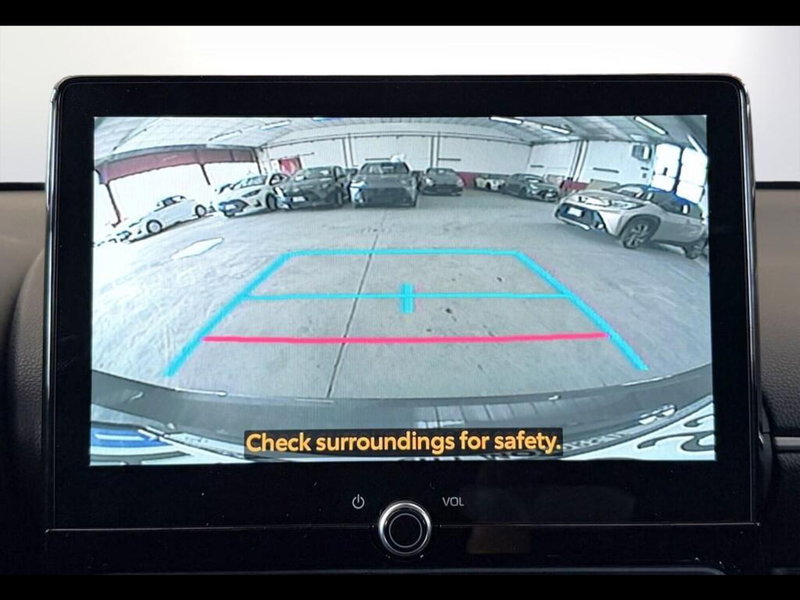 Toyota Yaris Cross nuova a Monza e Brianza (12)