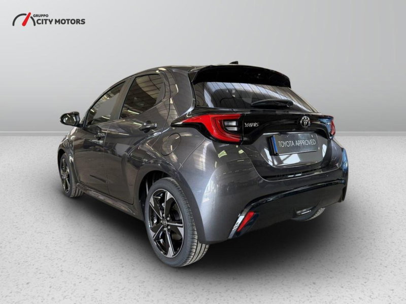 Toyota Yaris Cross nuova a Monza e Brianza (4)