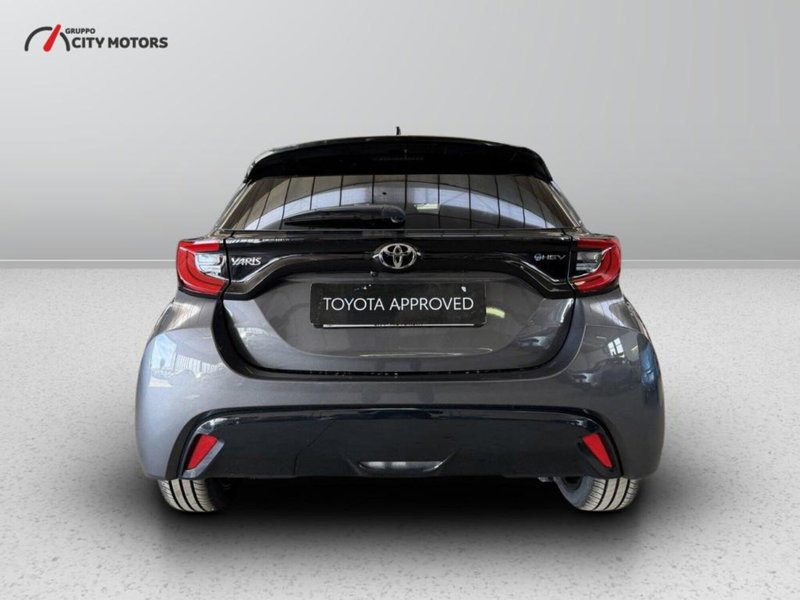 Toyota Yaris Cross nuova a Monza e Brianza (5)