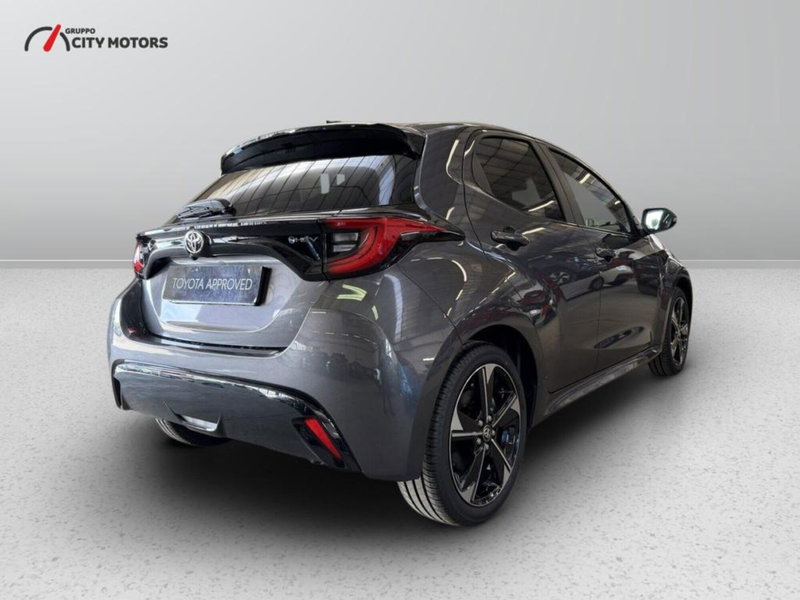 Toyota Yaris Cross nuova a Monza e Brianza (6)