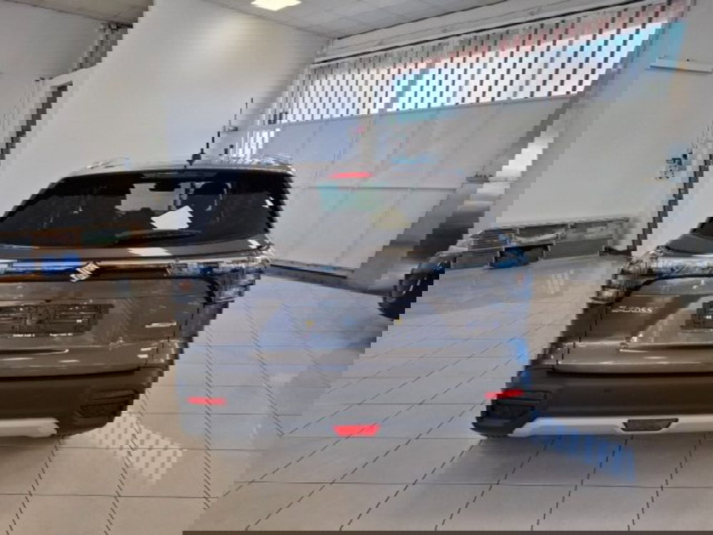 Suzuki S-Cross nuova a Reggio Emilia (4)