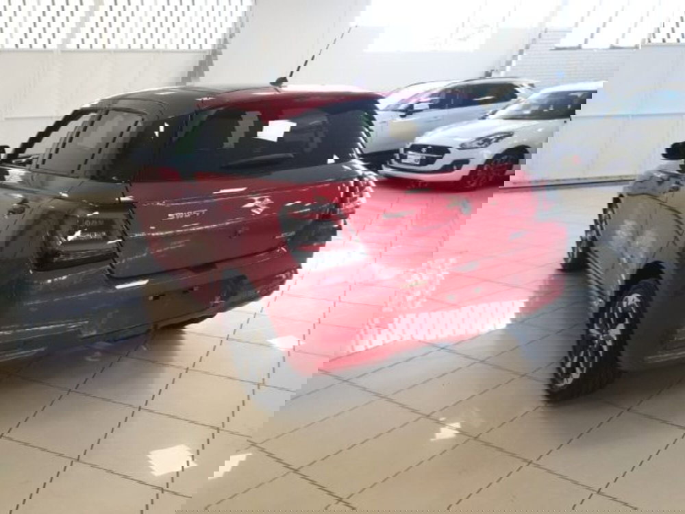 Suzuki Swift nuova a Reggio Emilia (4)