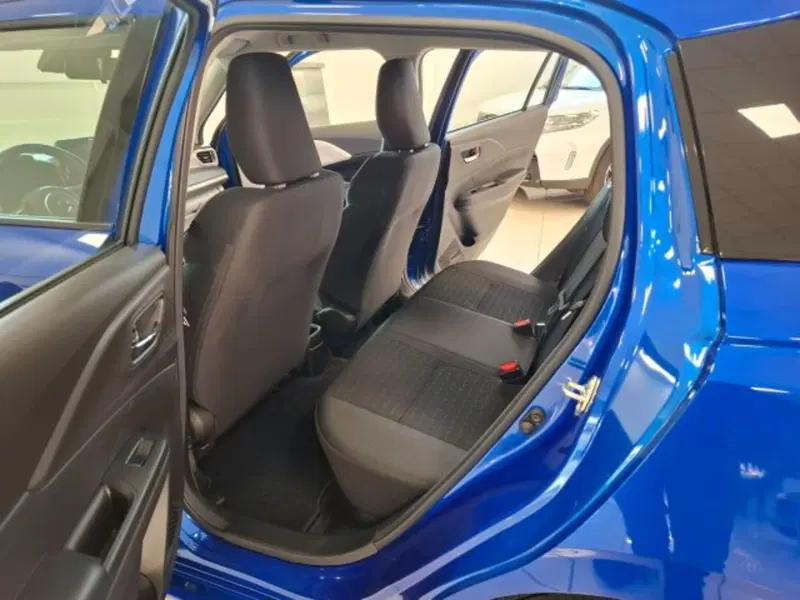 Suzuki Swift nuova a Reggio Emilia (14)