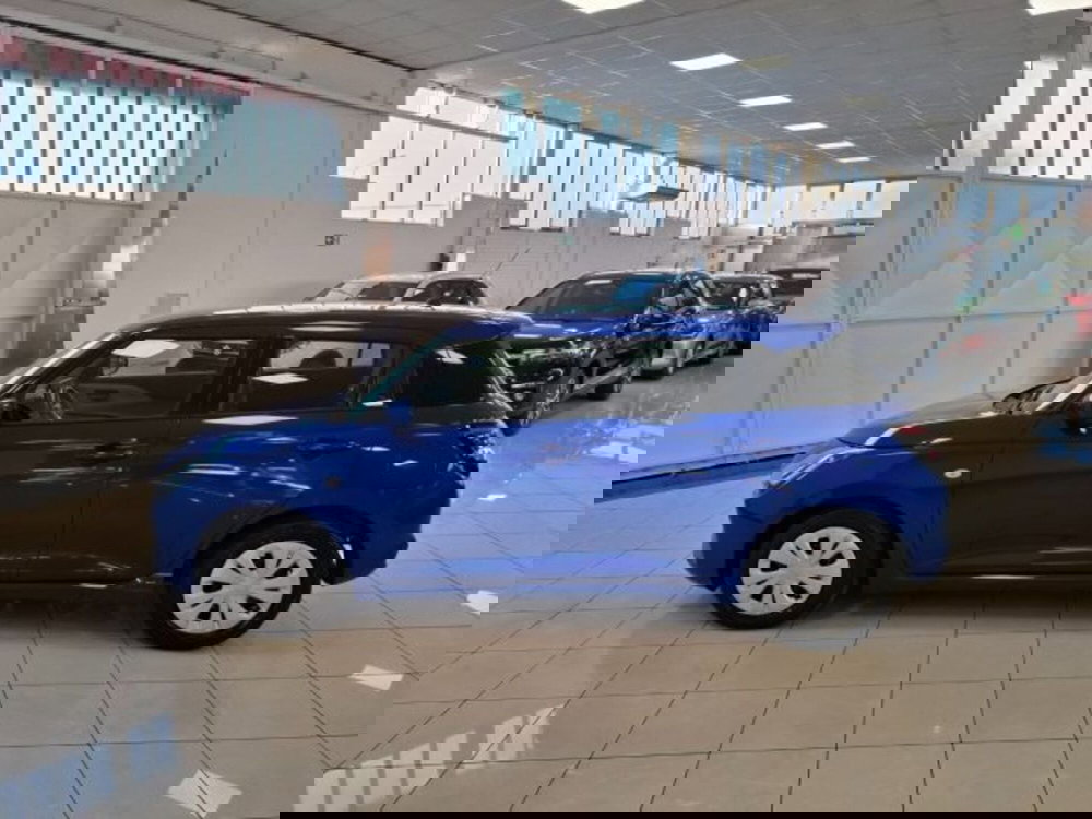 Suzuki Swift nuova a Reggio Emilia (2)
