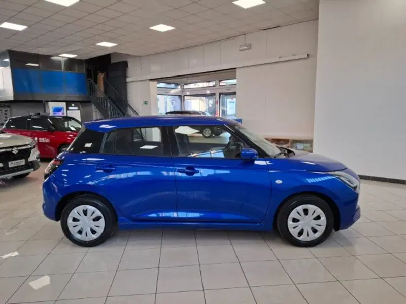 Suzuki Swift nuova a Reggio Emilia (6)