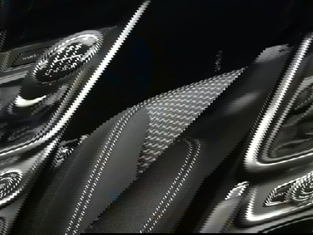 Suzuki Vitara nuova a Reggio Emilia (15)