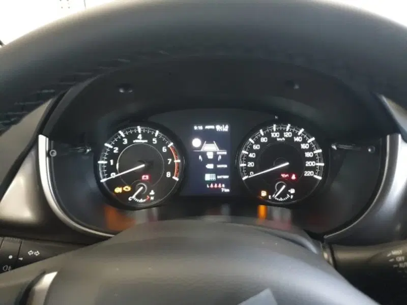 Suzuki Vitara nuova a Reggio Emilia (17)