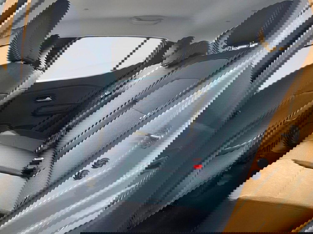 Dacia Sandero Stepway nuova a Torino (8)