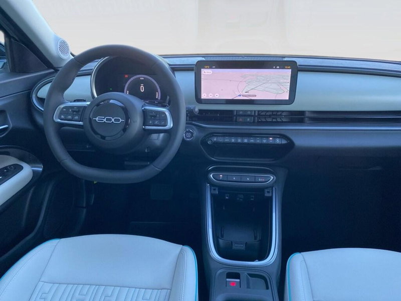 Fiat 600 nuova a Torino (6)