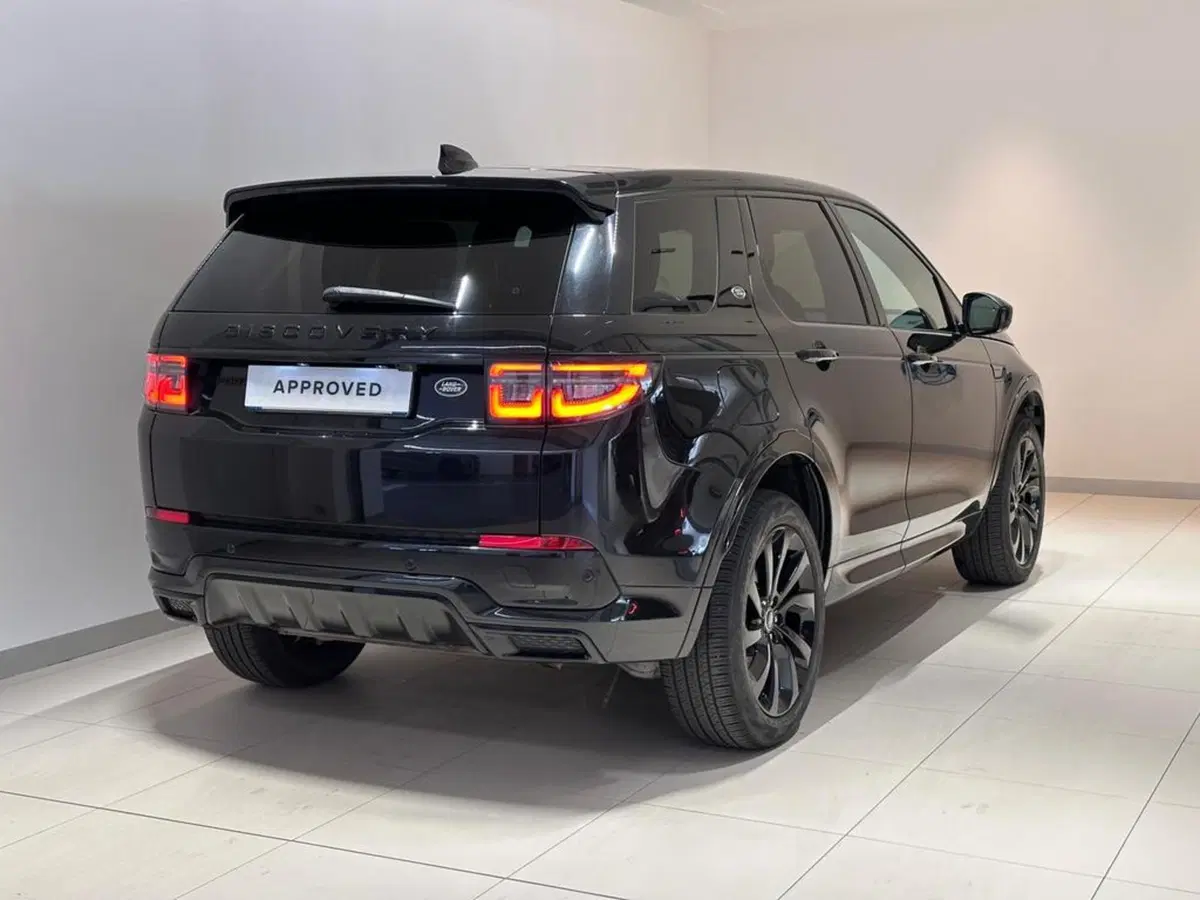 Land Rover Discovery Sport usata a Varese (2)