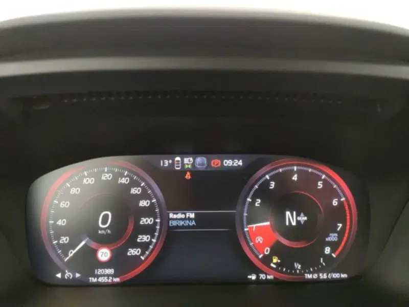 Volvo XC40 usata a Modena (14)