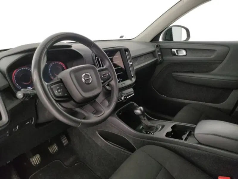 Volvo XC40 usata a Modena (9)