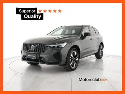 Volvo XC60 T6 Recharge AWD Plug-in Hybrid aut. Plus Dark nuova a Modena