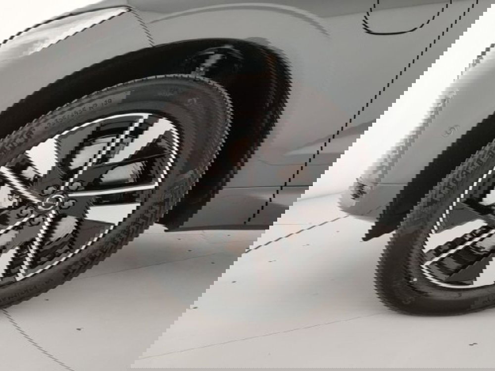 Volvo XC60 nuova a Modena (8)