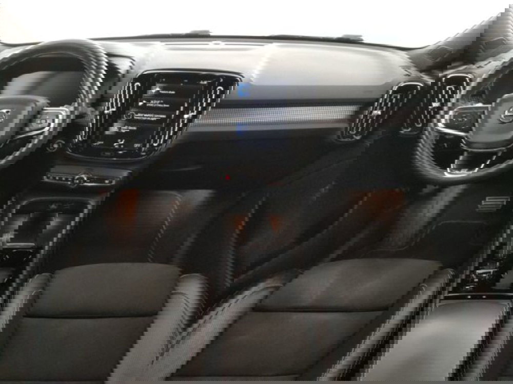 Volvo XC40 usata a Modena (13)