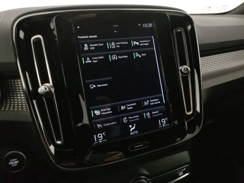 Volvo XC40 usata a Modena (17)