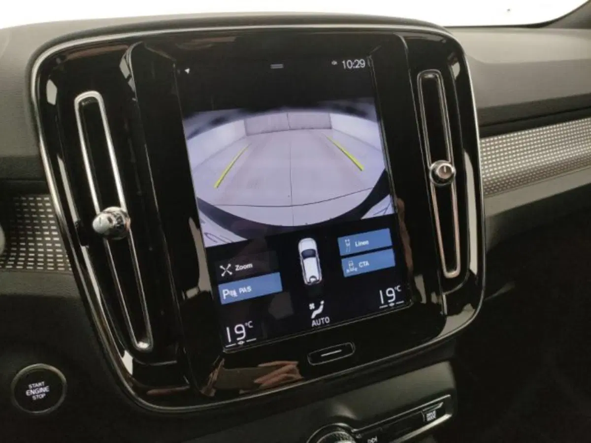 Volvo XC40 usata a Modena (18)