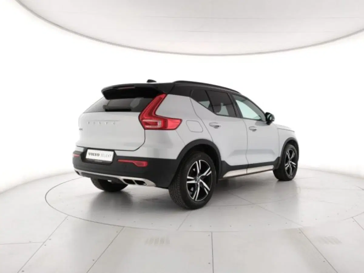 Volvo XC40 usata a Modena (5)
