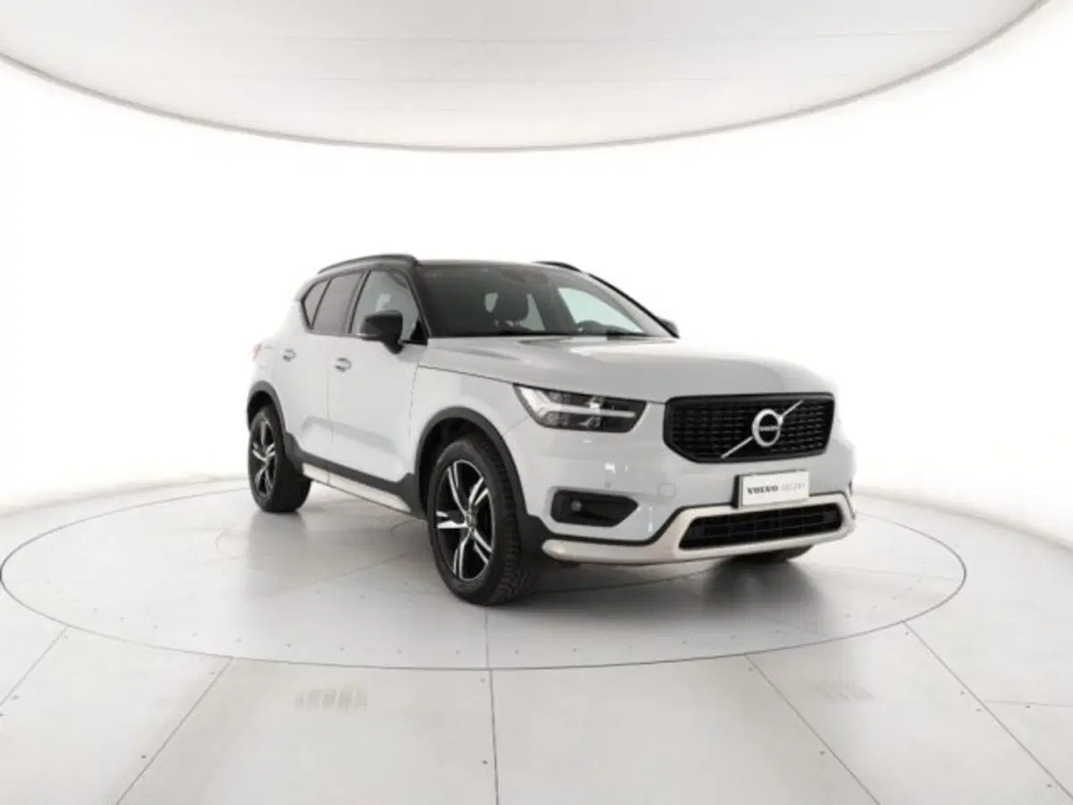 Volvo XC40 usata a Modena (6)