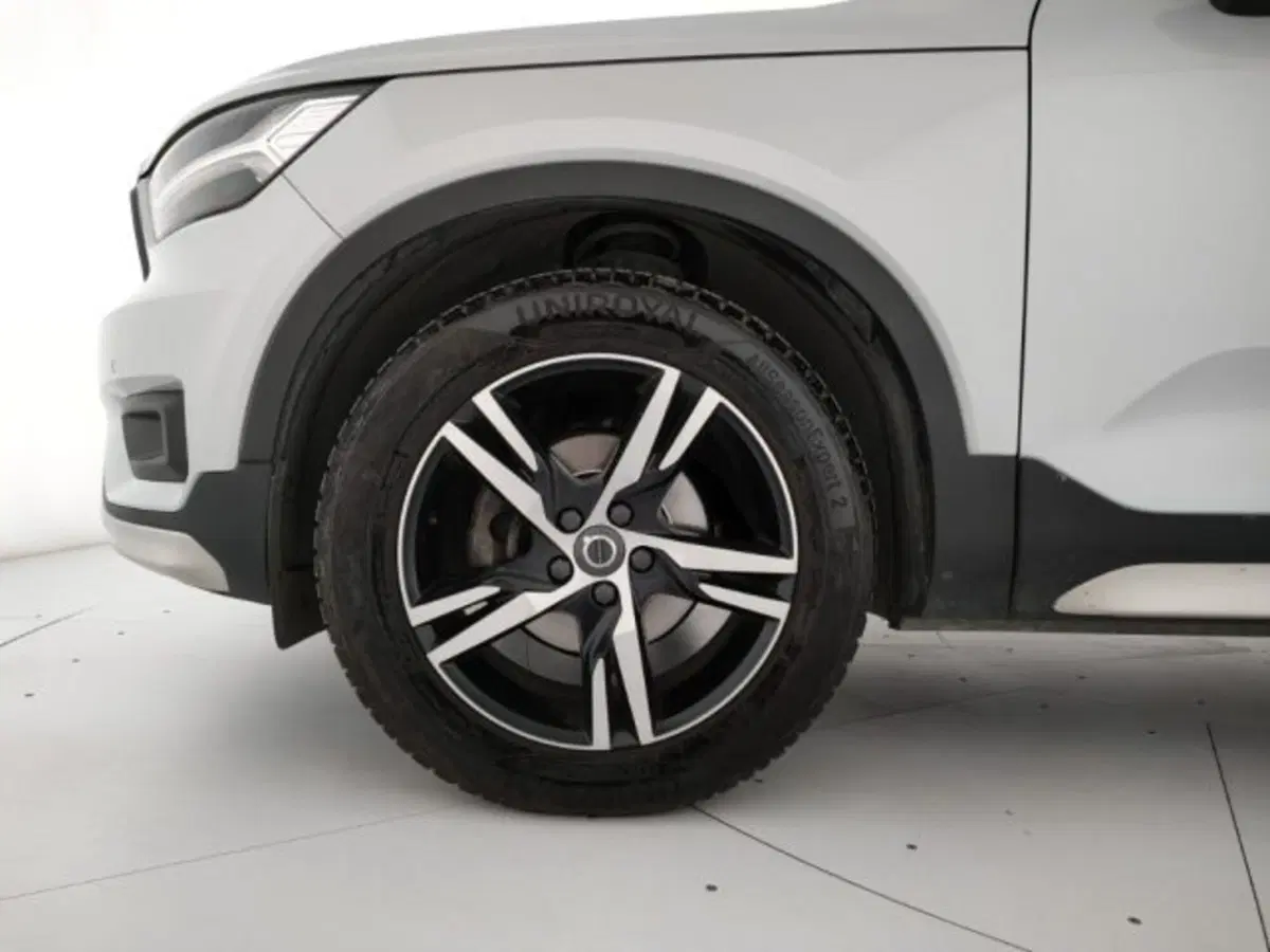 Volvo XC40 usata a Modena (8)