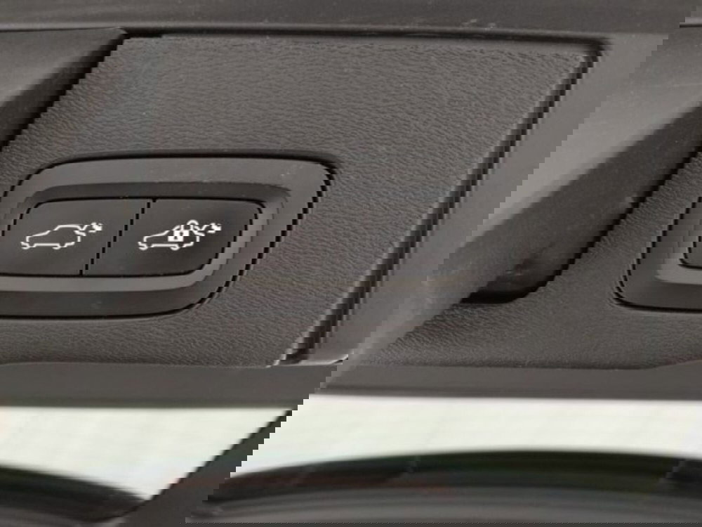 Volvo XC60 usata a Modena (16)