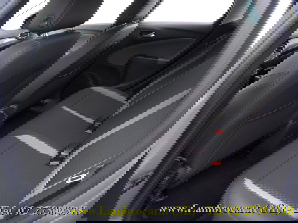Opel Crossland X usata a Milano (5)