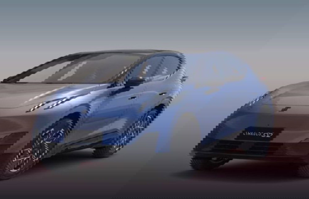 Lynk & Co 02 nuova a Udine