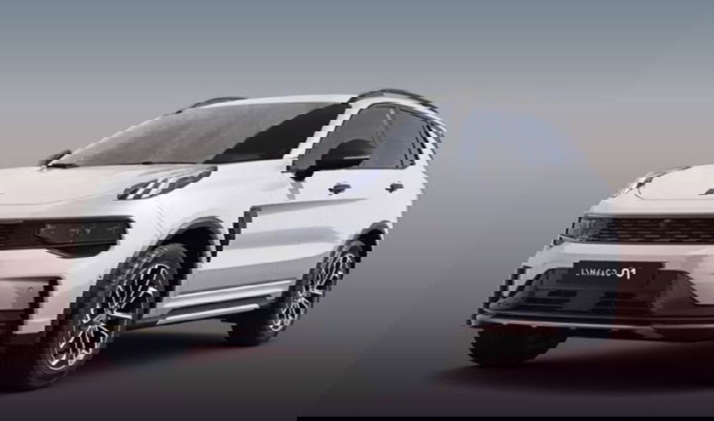 Lynk & Co 01 nuova a Udine