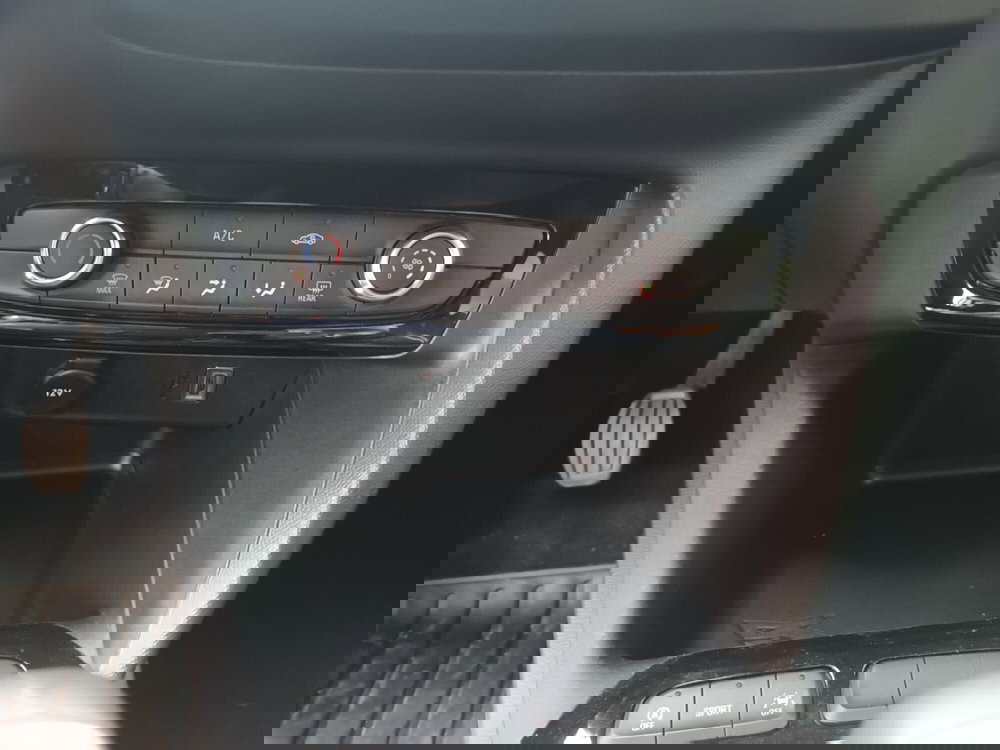 Opel Corsa usata a Bari (12)