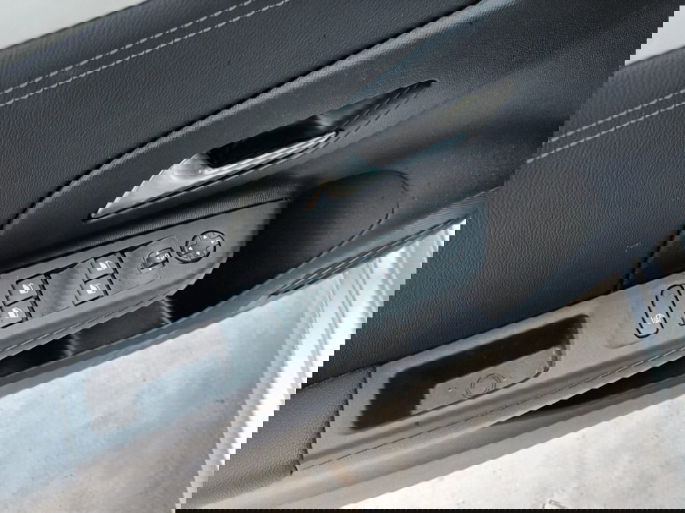 Opel Corsa usata a Bari (7)