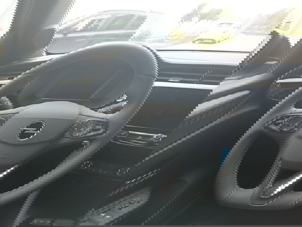 Opel Corsa usata a Bari (9)