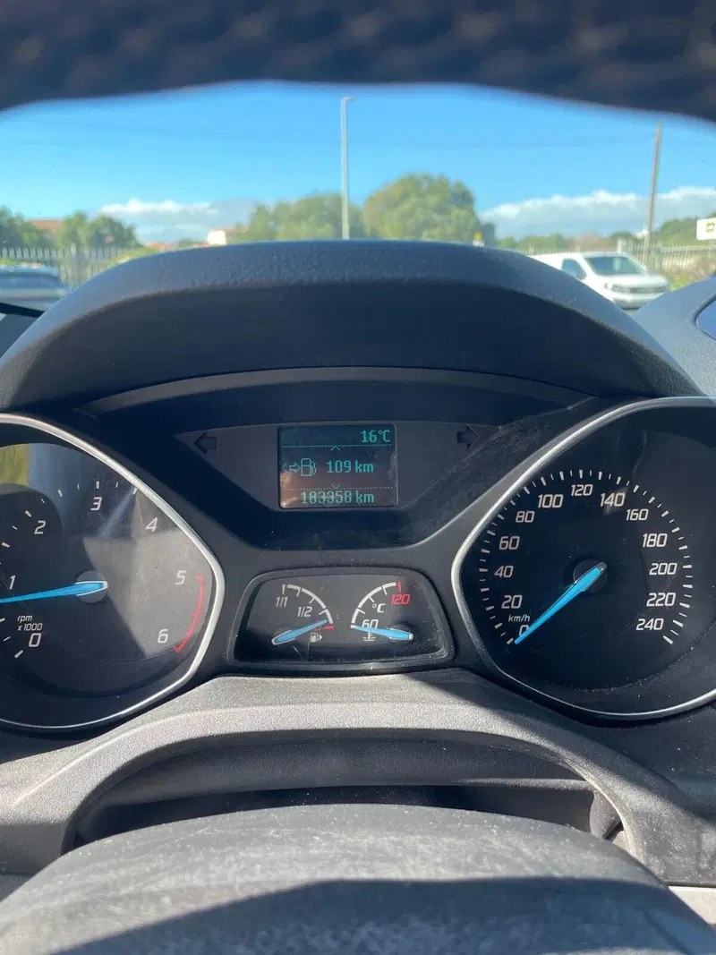 Ford Kuga usata a Sassari (6)