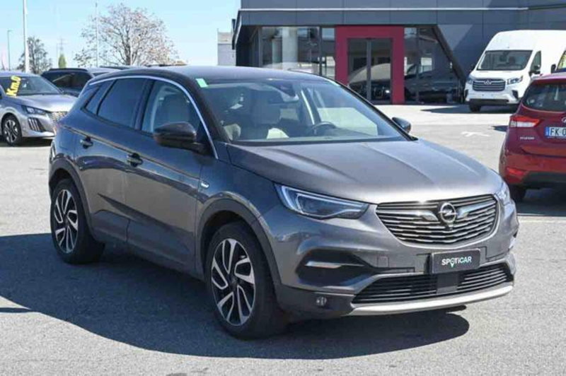 Opel Grandland X usata a Torino (3)