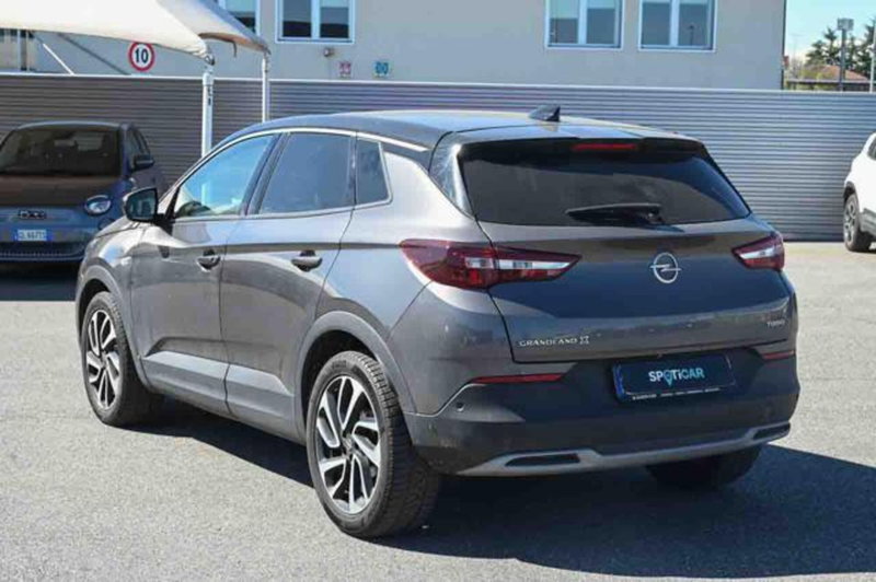 Opel Grandland X usata a Torino (7)