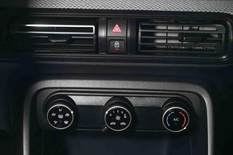 Citroen C3 Aircross nuova a Torino (17)