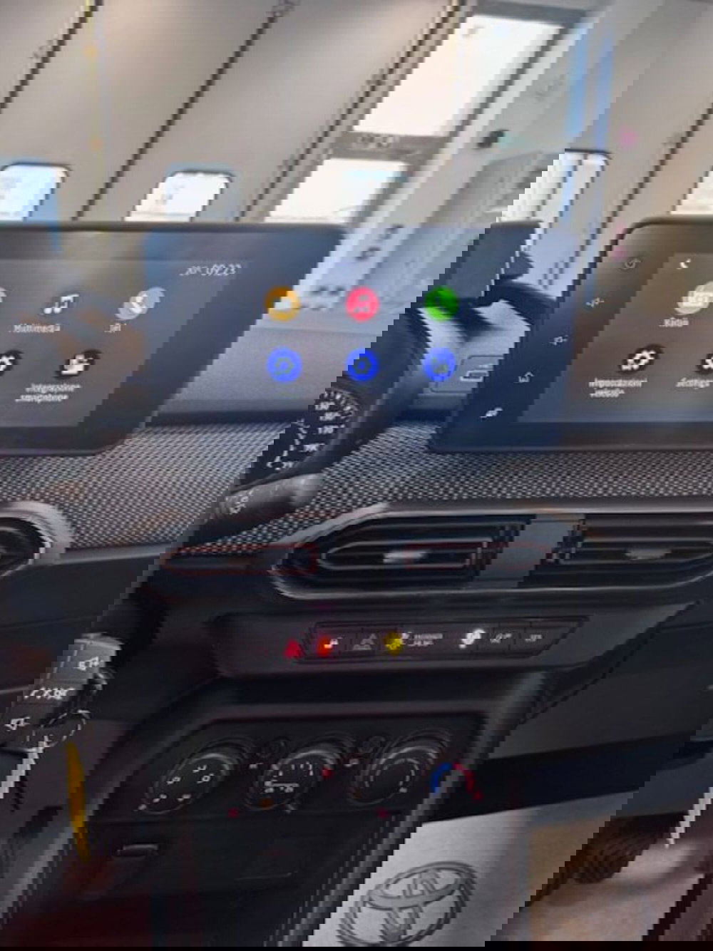 Dacia Sandero usata a Prato (12)