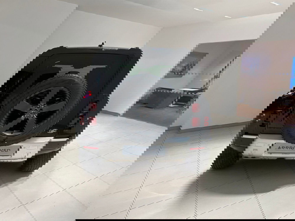 Land Rover Defender usata a Napoli (7)