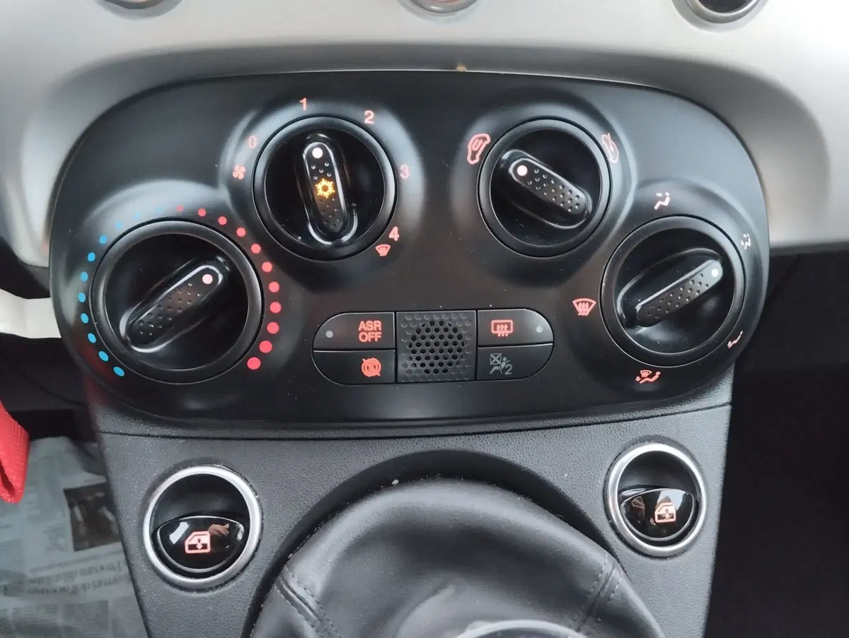 Fiat 500 usata a Asti (17)