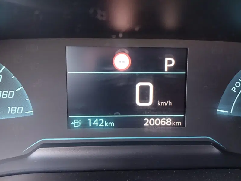 Peugeot 208 usata a Asti (13)